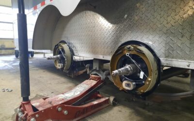 What does the axle rating on a trailer mean?