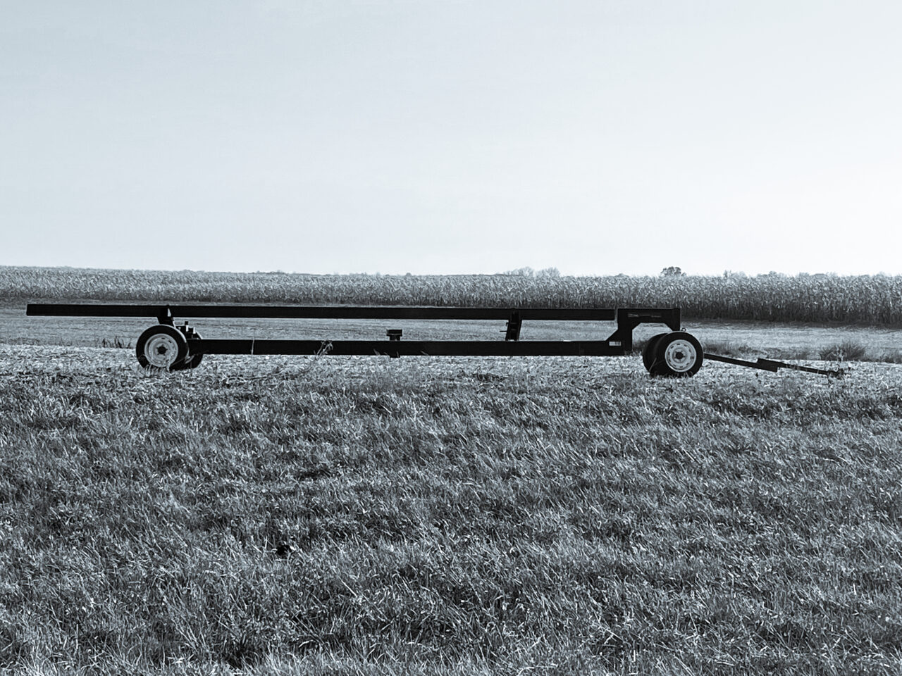 Step deck vs. flatbed trailers Everything you need to know Blueswift