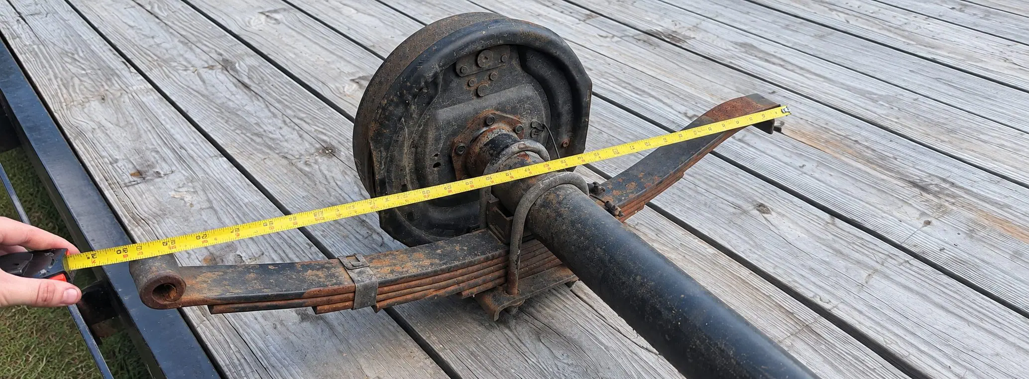 Measuring a Rusty Trailer Axle Measuring a Trailer Axle